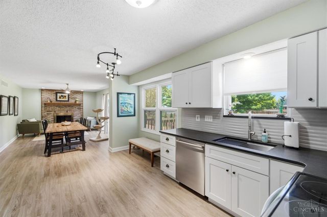 861 W Aberdeen Drive, Trenton, OH 45067