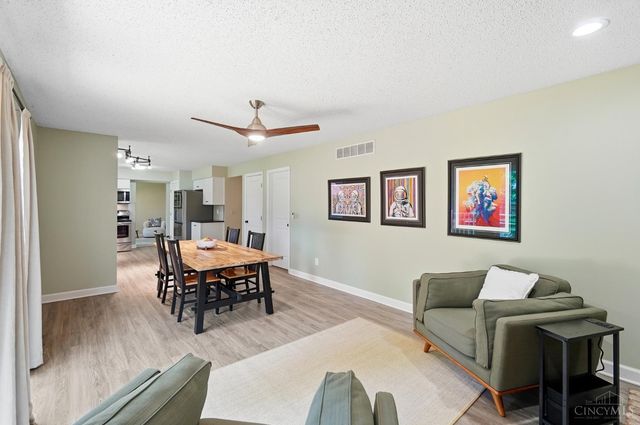 861 W Aberdeen Drive, Trenton, OH 45067