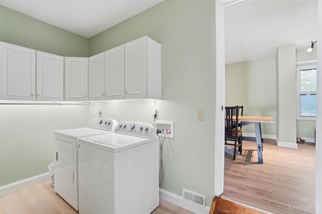 861 W Aberdeen Drive, Trenton, OH 45067