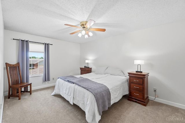 861 W Aberdeen Drive, Trenton, OH 45067