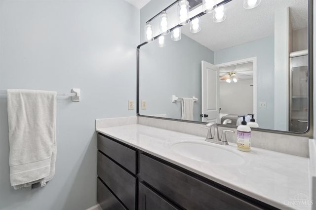 861 W Aberdeen Drive, Trenton, OH 45067