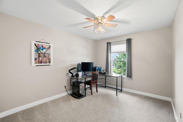 861 W Aberdeen Drive, Trenton, OH 45067