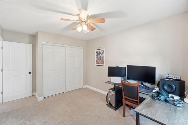 861 W Aberdeen Drive, Trenton, OH 45067