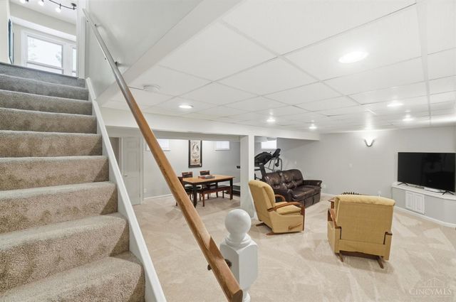 861 W Aberdeen Drive, Trenton, OH 45067