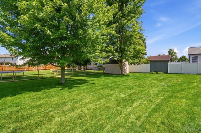 861 W Aberdeen Drive, Trenton, OH 45067