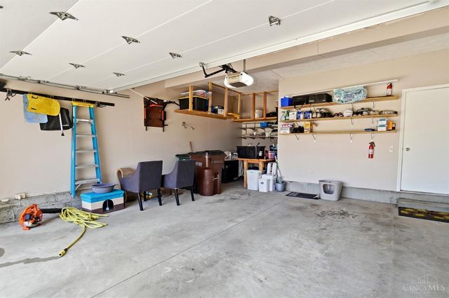 861 W Aberdeen Drive, Trenton, OH 45067