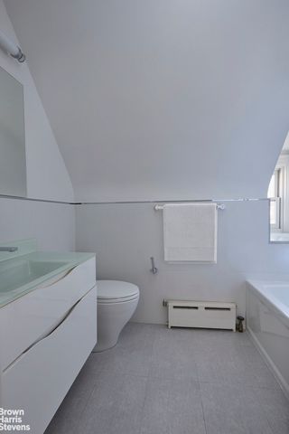 34-29 87TH Street, New York City, NY 11372