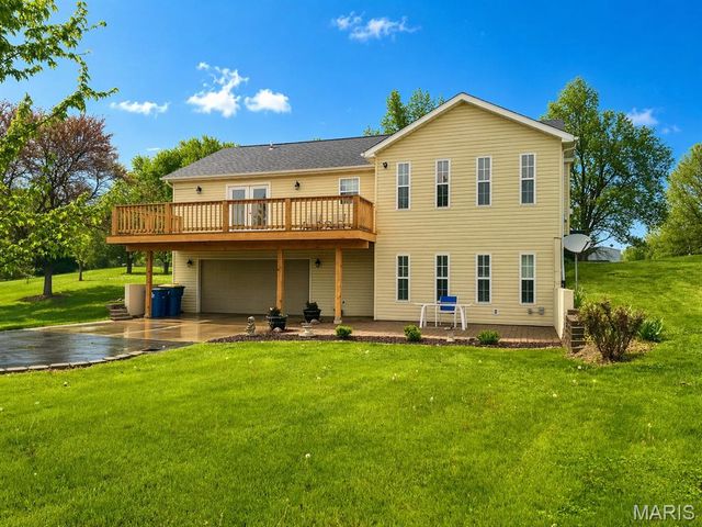 216 WOODLAND Drive, Edwardsville, IL 62025