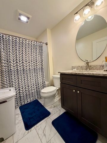 19 Littleton Rd 309, Westford, MA 01886