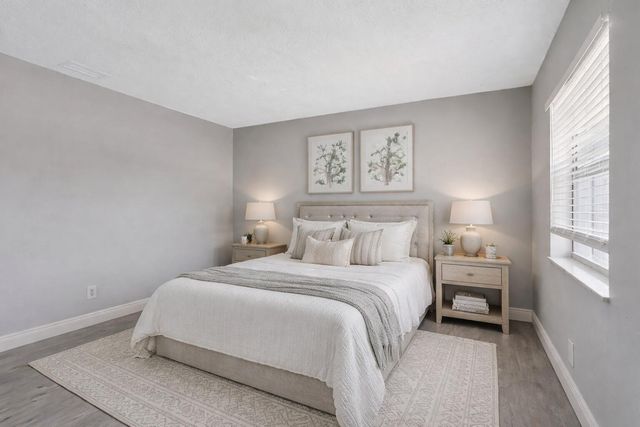 105 SW 5th Avenue C, Boynton Beach, FL 33435