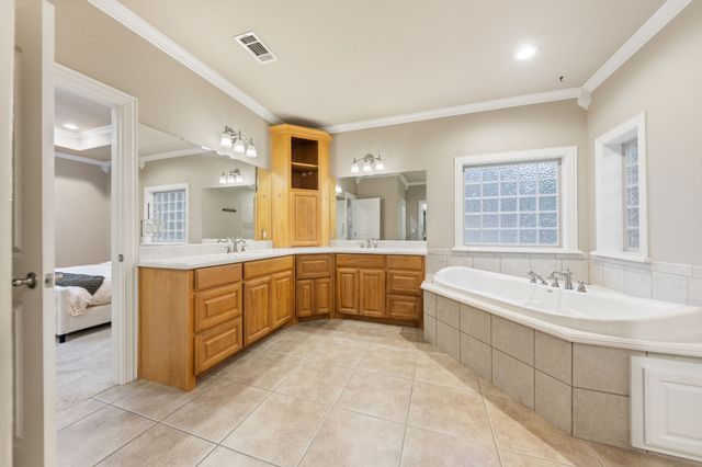 2109 Renaissance Drive, Denison, TX 75020