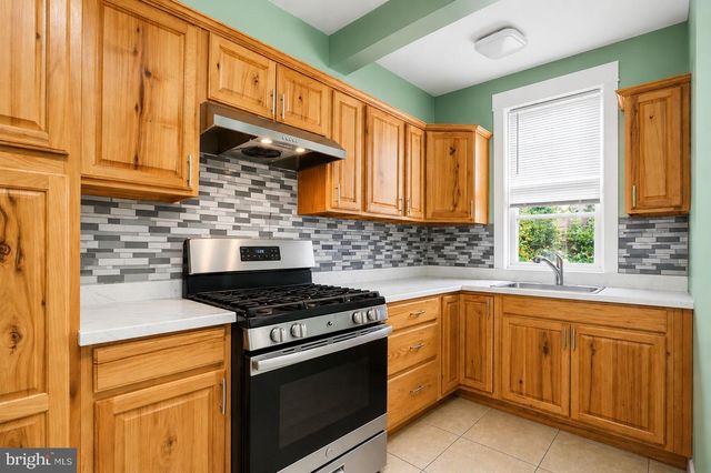 2310 N FOURTH ST, Harrisburg, PA 17110