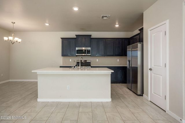 6941 Vega Street, Las Cruces, NM 88012