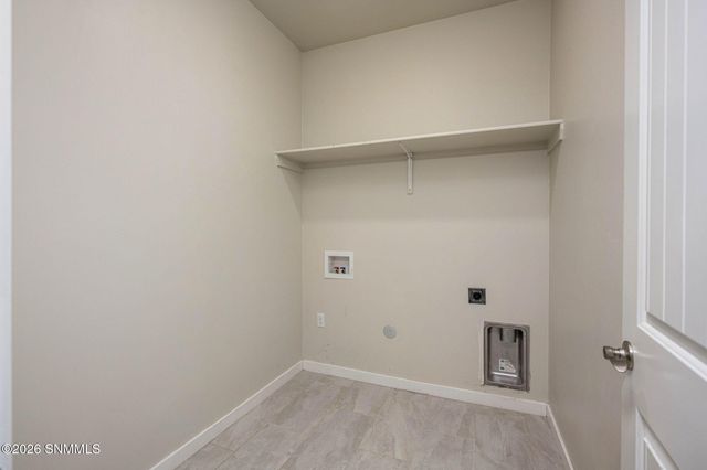 6941 Vega Street, Las Cruces, NM 88012