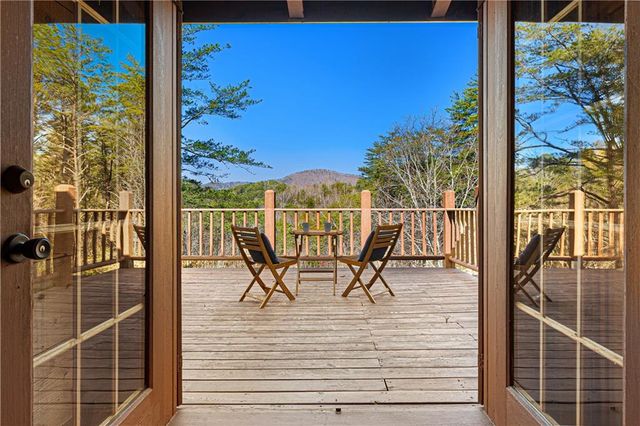 451 Pinecrest Road, Sautee Nacoochee, GA 30571