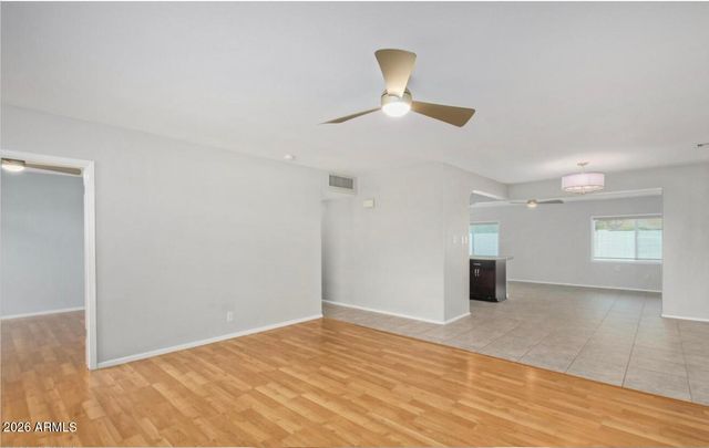 2608 E Highland Avenue, Phoenix, AZ 85016
