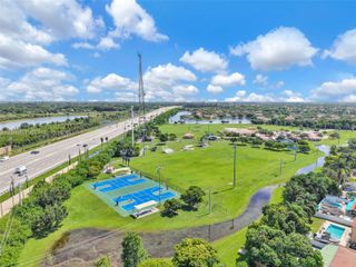 20027 NW 85th Avenue, Hialeah, FL 33015