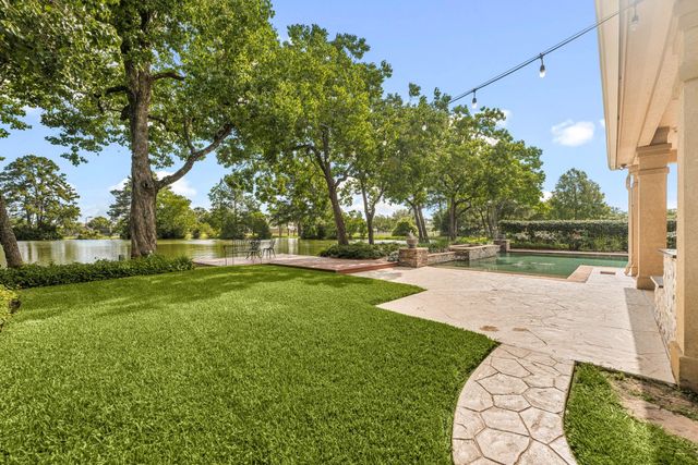 6006 Valhalla Drive, Spring, TX 77379