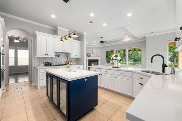 6006 Valhalla Drive, Spring, TX 77379
