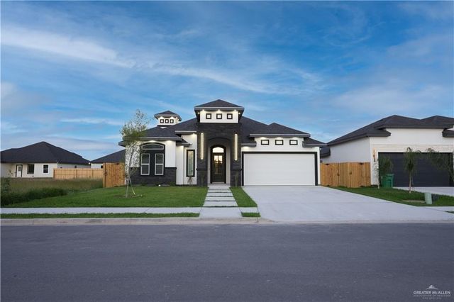 303 N 30th Street, Hidalgo, TX 78557