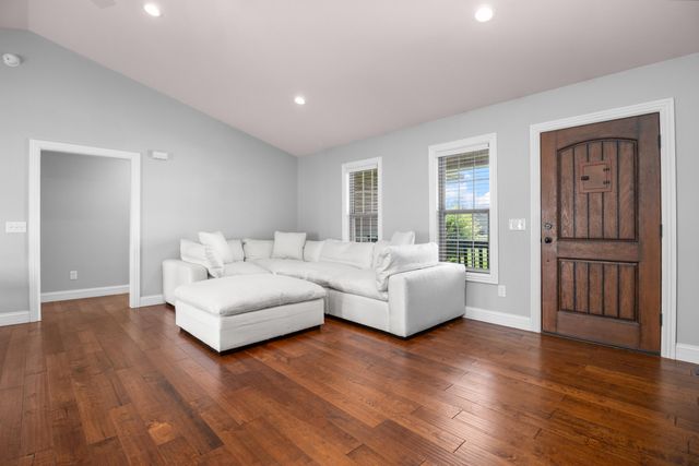3522 Barbourville Road, London, KY 40744