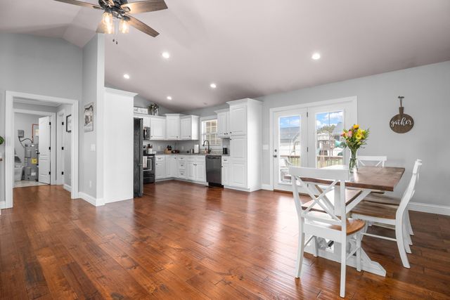 3522 Barbourville Road, London, KY 40744
