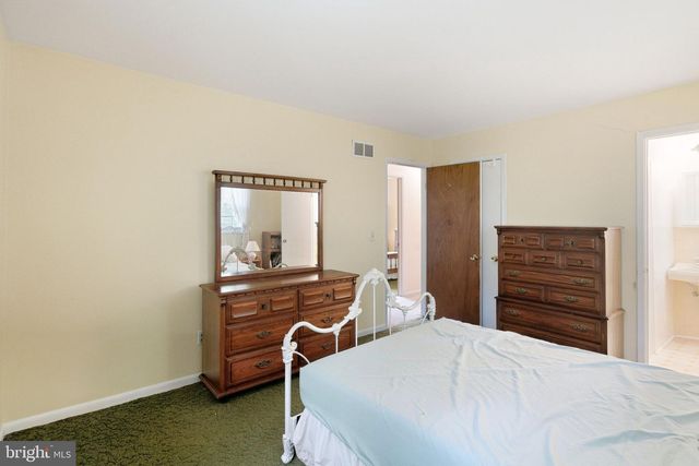 26 COLONIAL CIR, North East, MD 21901