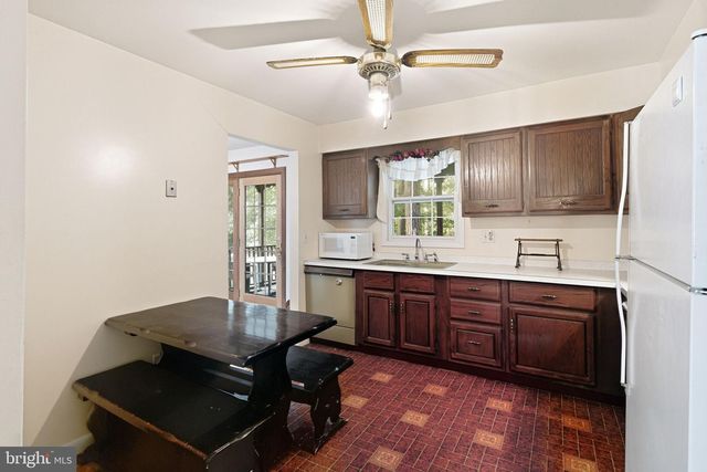 26 COLONIAL CIR, North East, MD 21901