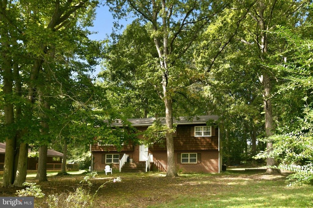 26 COLONIAL CIR, North East, MD 21901