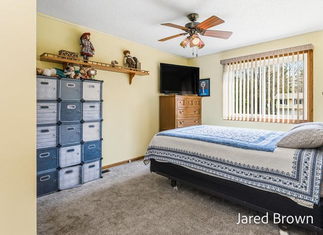 19159 Pine Grove Court, Spring Lake Twp, MI 49456