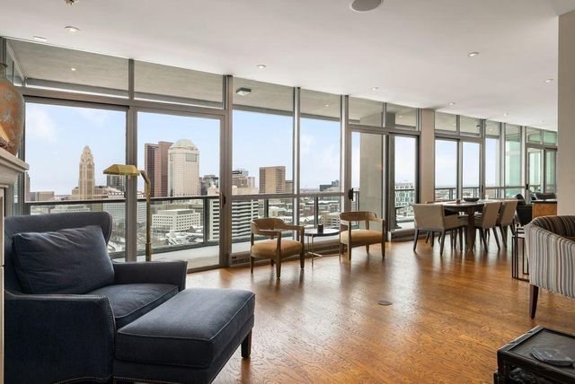 1 Miranova Place, 2200, Columbus, OH 43215