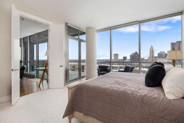 1 Miranova Place, 2200, Columbus, OH 43215