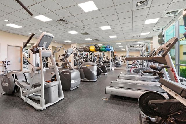 1 Miranova Place, 2200, Columbus, OH 43215