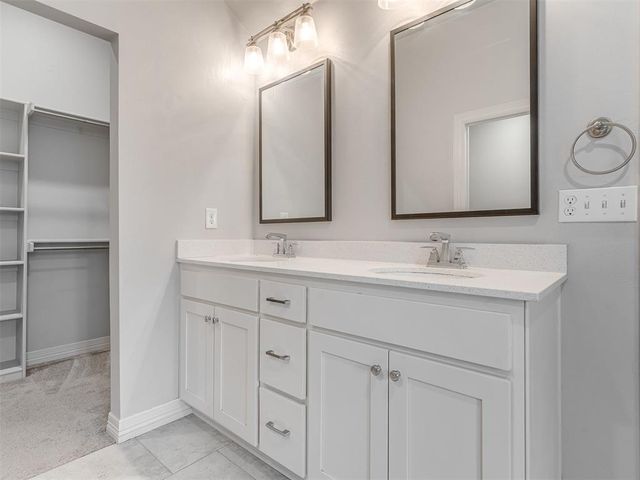 3400 Shutter Ridge Drive, Yukon, OK 73099