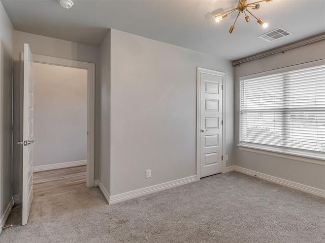 3400 Shutter Ridge Drive, Yukon, OK 73099
