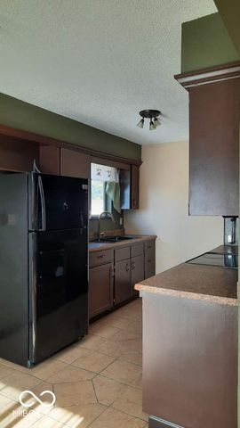 2721 Del Prado Drive, Indianapolis, IN 46227