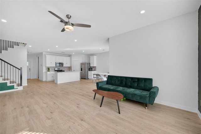 30611 Castle Cove Dr, Fulshear, TX 77423