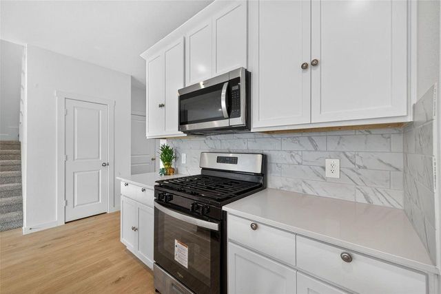 30611 Castle Cove Dr, Fulshear, TX 77423