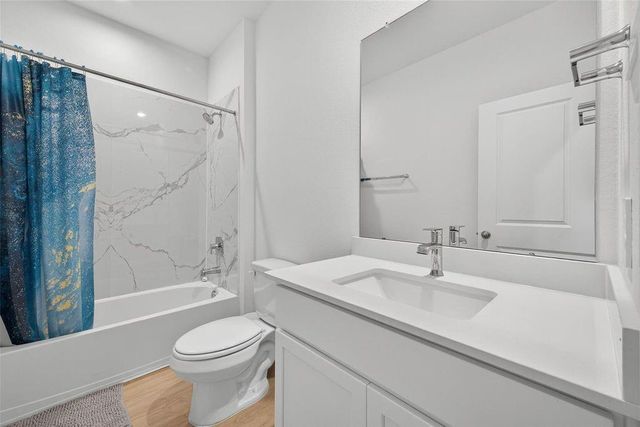 30611 Castle Cove Dr, Fulshear, TX 77423