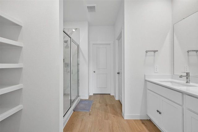 30611 Castle Cove Dr, Fulshear, TX 77423