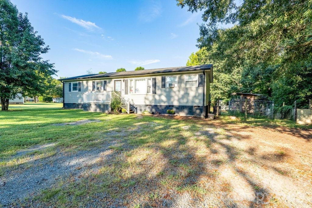 106 Courtney Lane, Salisbury, NC 28146