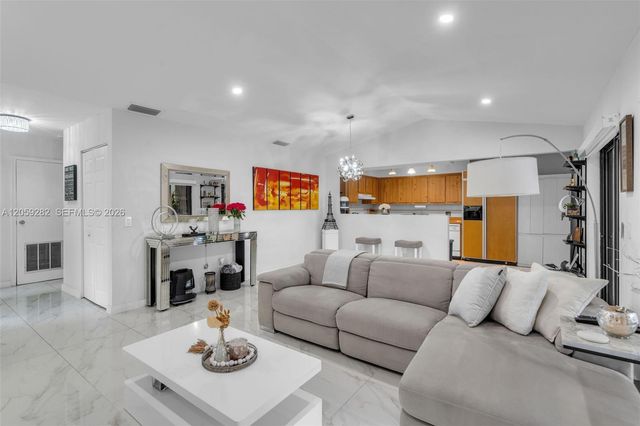 1551 NW 98th Way, Pembroke Pines, FL 33024