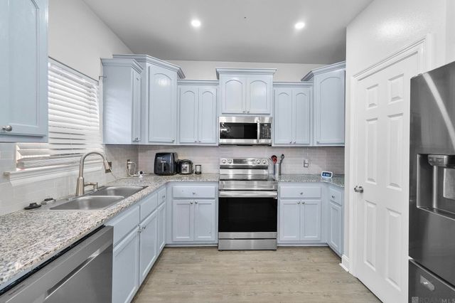40535 Cross Ridge Ave, Gonzales, LA 70737