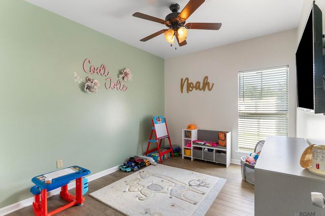 40535 Cross Ridge Ave, Gonzales, LA 70737