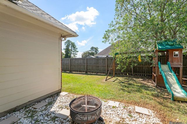 40535 Cross Ridge Ave, Gonzales, LA 70737