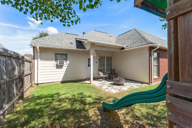 40535 Cross Ridge Ave, Gonzales, LA 70737