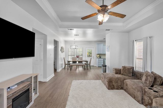 40535 Cross Ridge Ave, Gonzales, LA 70737
