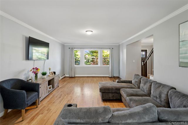 112 Ivy Lane, Lido Beach, NY 11561