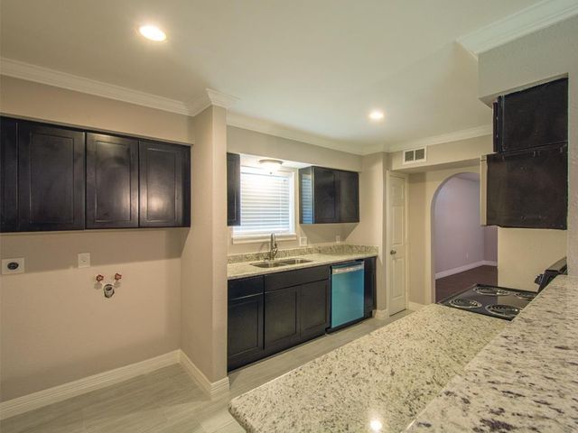 6510 Reamer Street, Houston, TX 77074