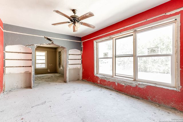 1409 Kentucky, San Antonio, TX 78201